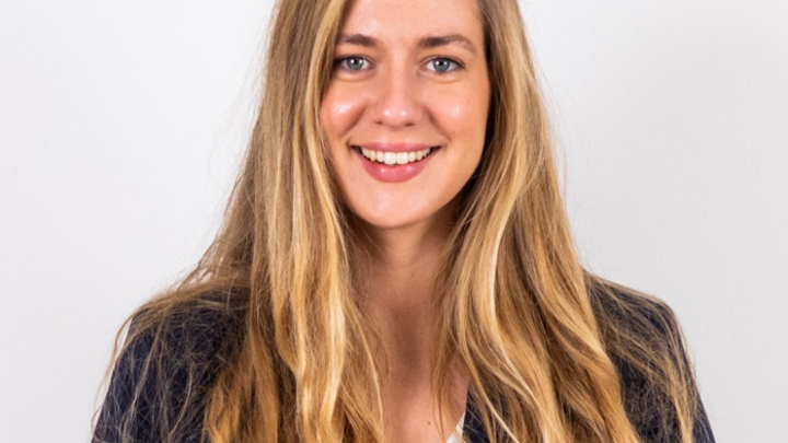 Adriana Pirjak FOREO